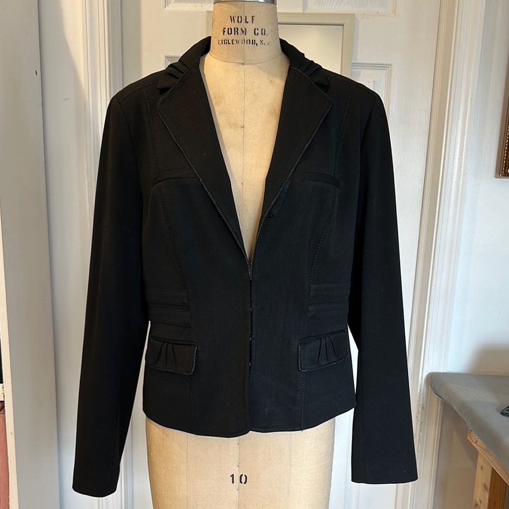 White House Black Market Black Tailored women Blazer. Size 14